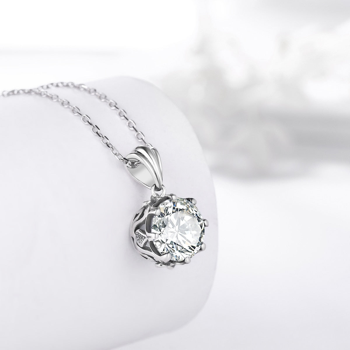 Holloway Jewellery Moissanite Diamond Pendant