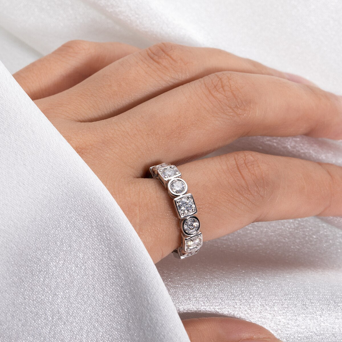 Holloway Jewellery Moissanite Diamond Ring Sterling Silver UK