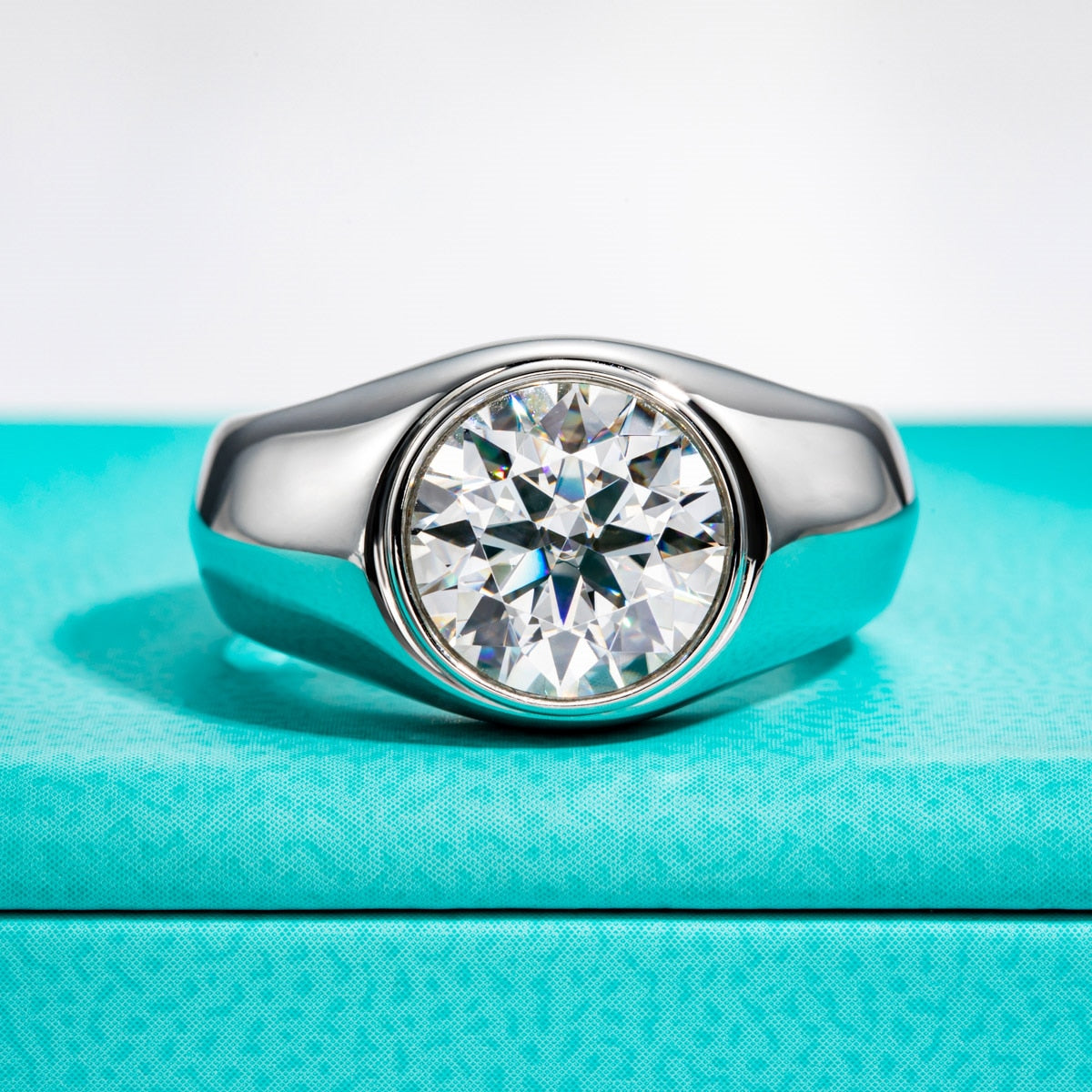 Mens Moissanite Diamond Ring