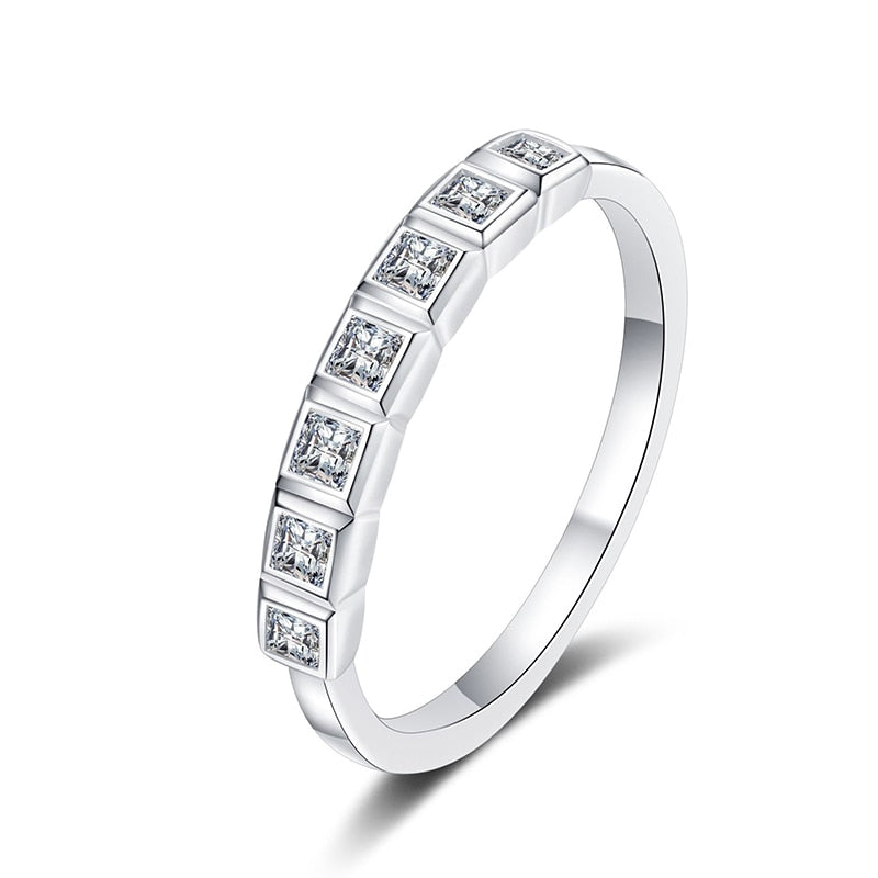 Holloway Jewellery Moissanite Wedding Band