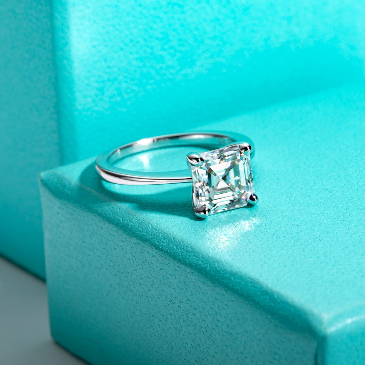 Sterling Silver Moissanite Diamond Solitaire Ring