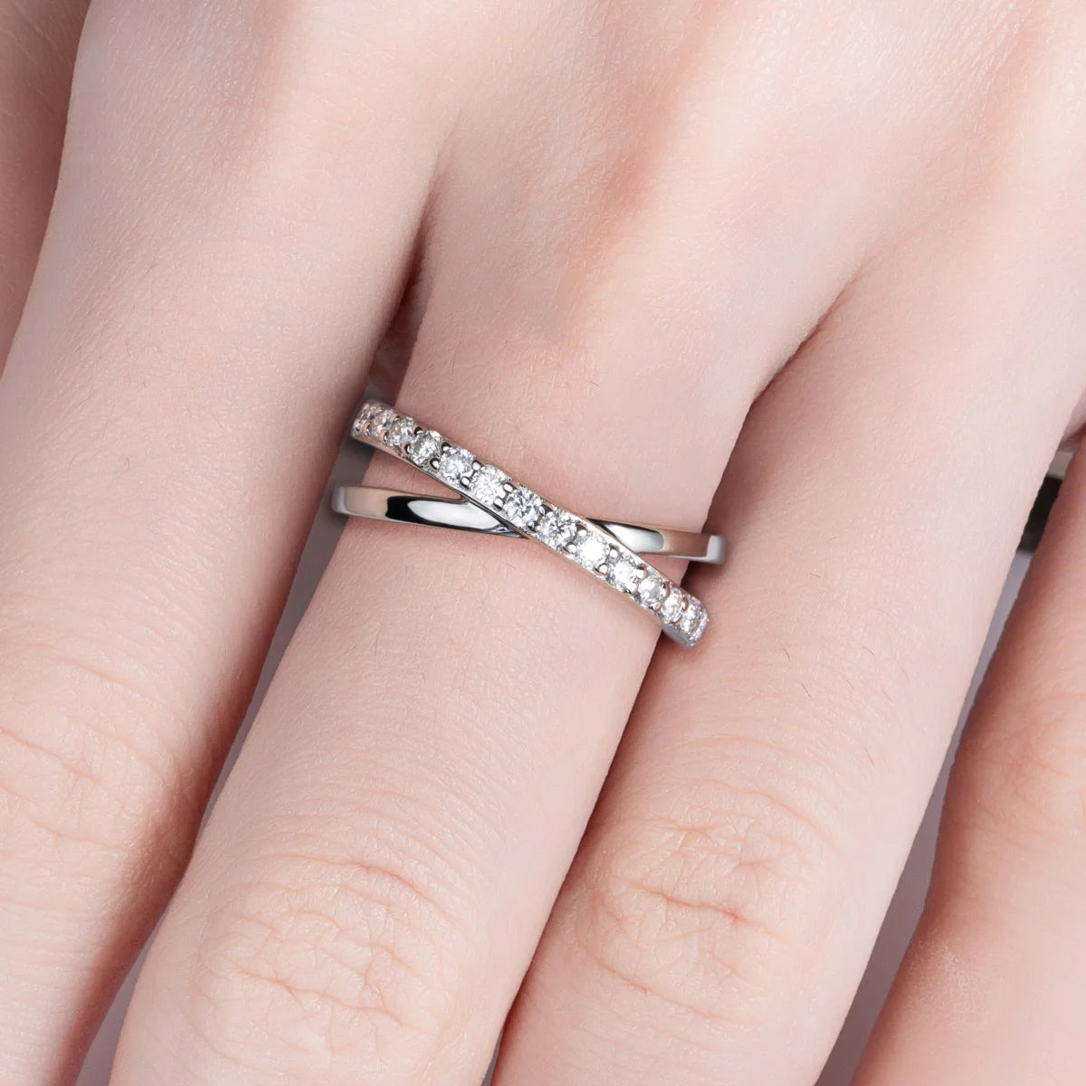 Holloway Jewellery AU Moissanite Diamond Cross Band Ring