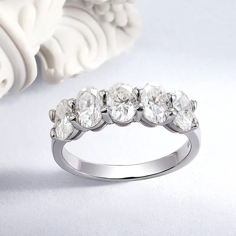 Holloway Jewellery 5 Stone Moissanite Diamond Ring