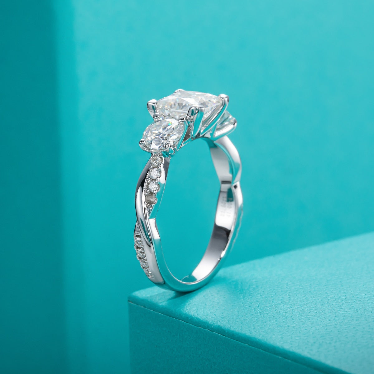 Moissanite Diamond Engagement Ring Free Shipping NZ