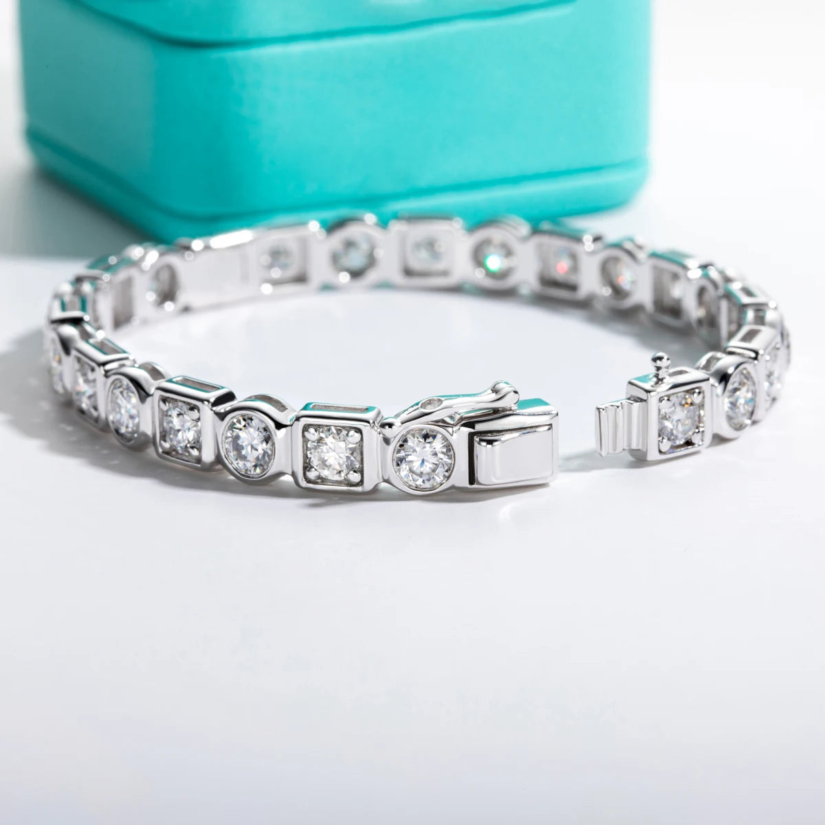 Holloway Jewellery Moissanite Diamond Bracelet Sterling Silver