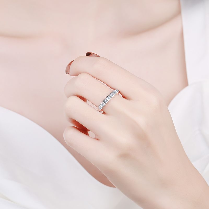 Holloway Jewellery NZ Moissanite Diamond Ring Set