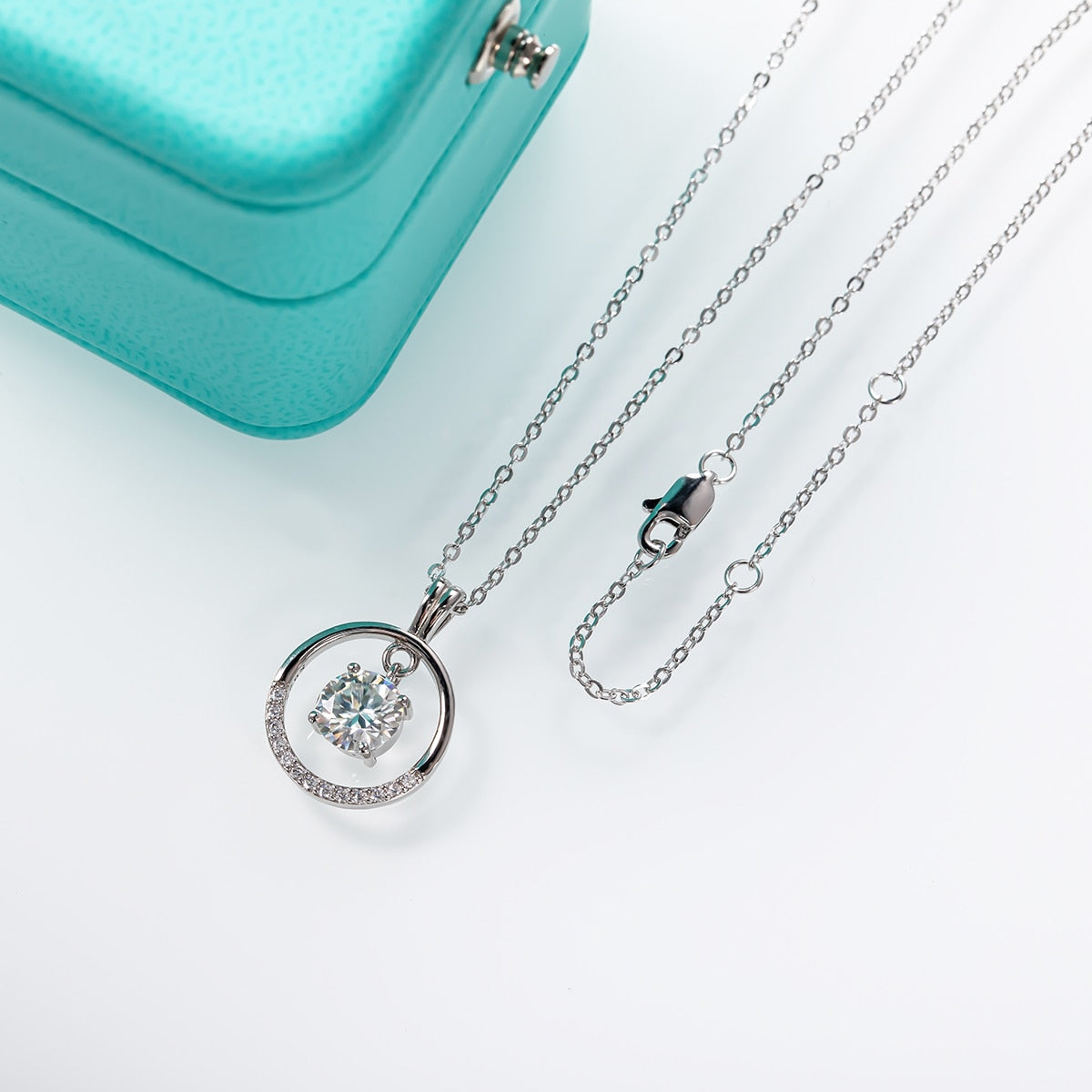Free Shipping US Moissanite Necklace