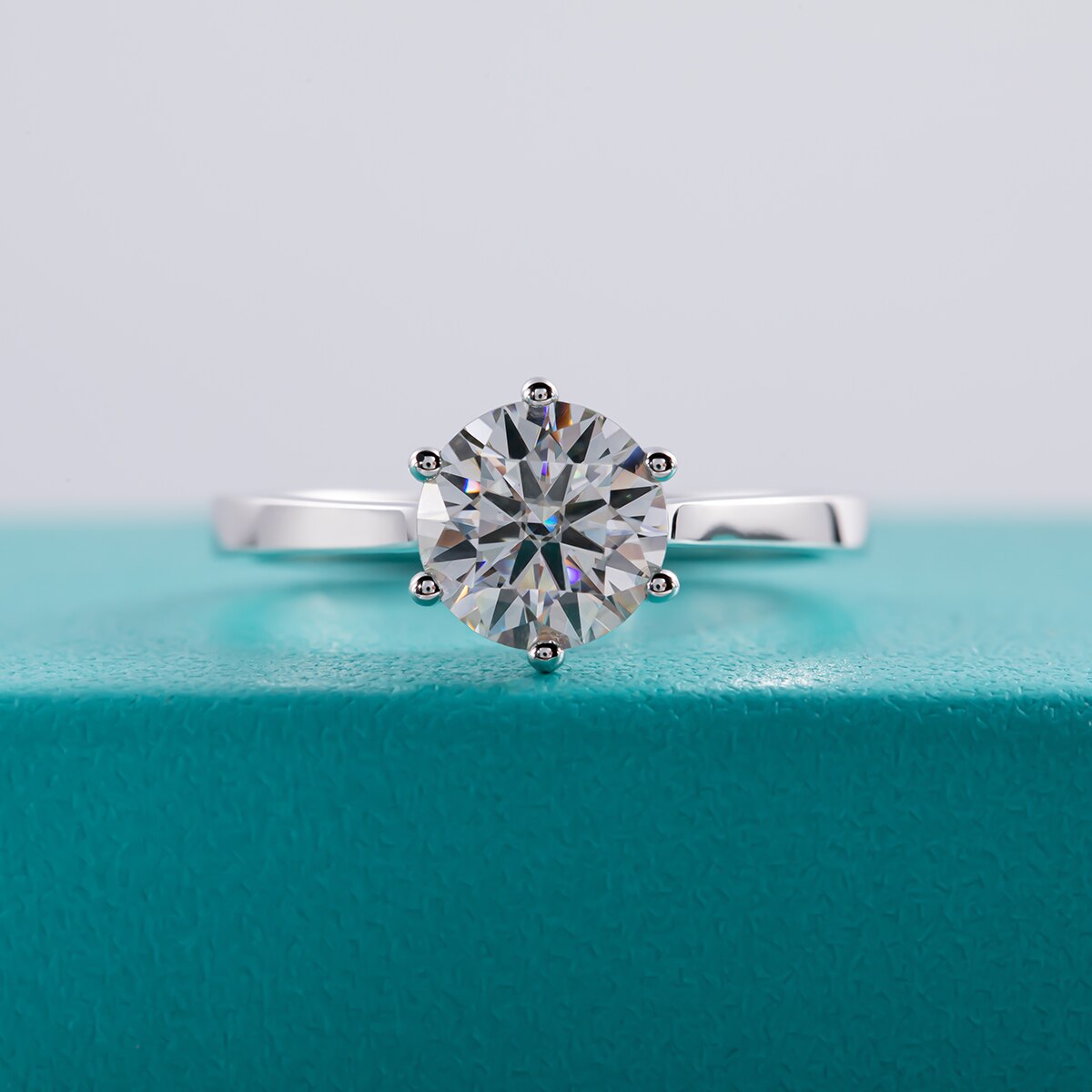 Moissanite Diamond Engagement Ring Australia