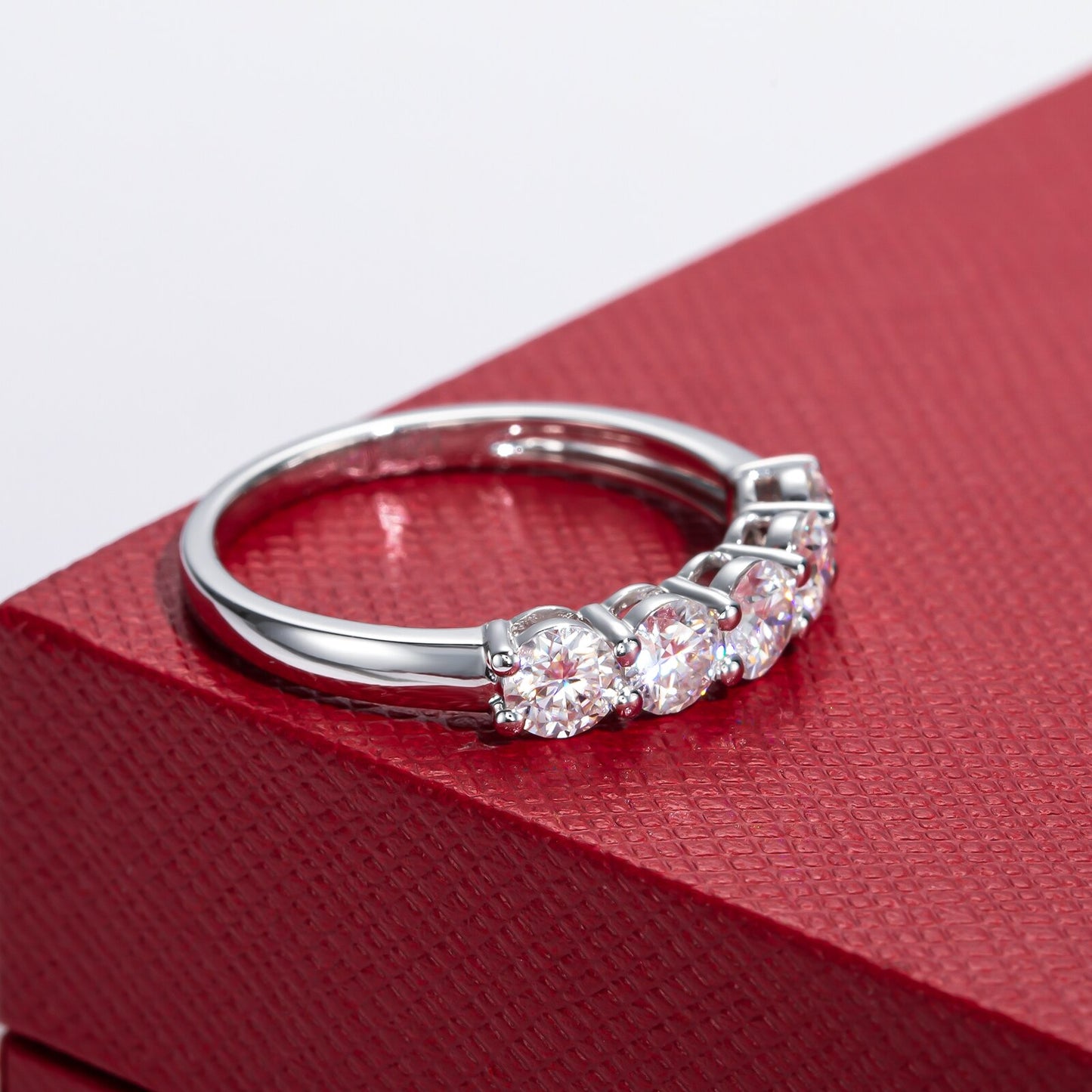 Moissanite Ring White Gold