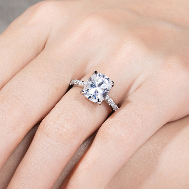 Free Shipping UK Cushion Cut Moissanite Diamond Ring