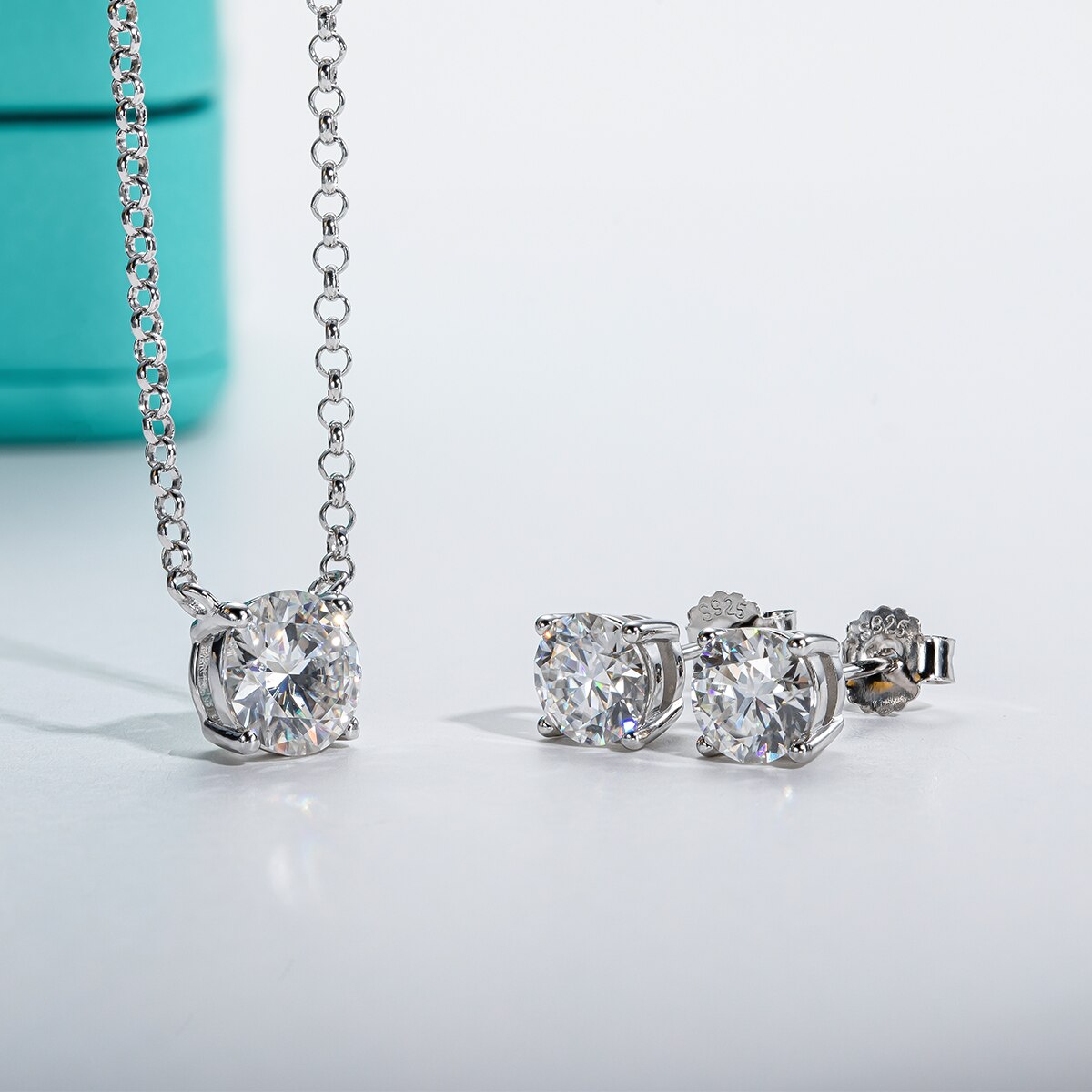 Moissanite Jewellery Set Necklace Earrings UK