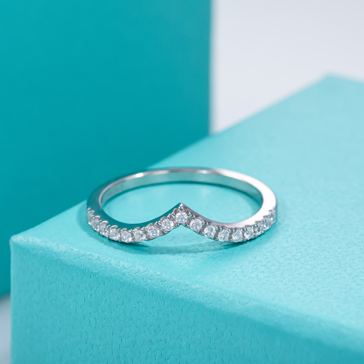 Sterling Silver Moissanite Diamond Ring