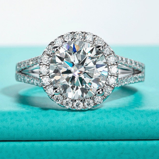 stunning round moissanite ring halo design 3ct Holloway Jewellery AU
