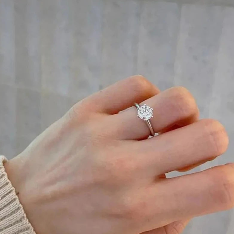Holloway Jewellery Moissanite Diamond Solitaire Ring