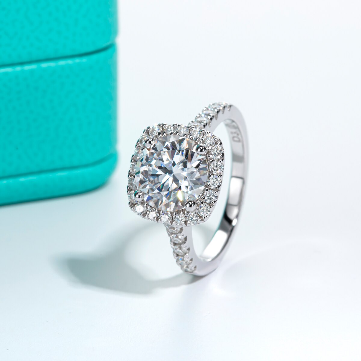 Sterling Silver Moissanite Diamond Engagement Ring