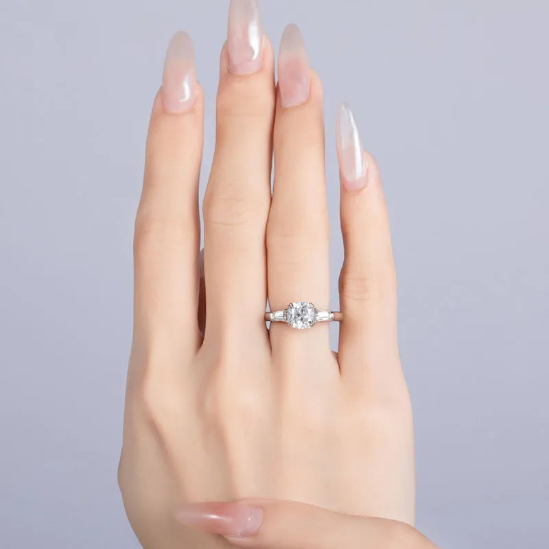 Free Shipping US Moissanite Diamond Ring Three Stone
