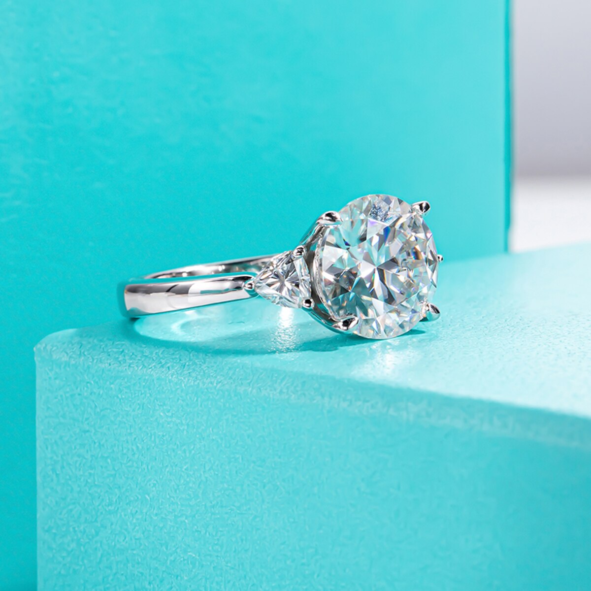 Holloway Jewellery NZ Moissanite Diamond Ring