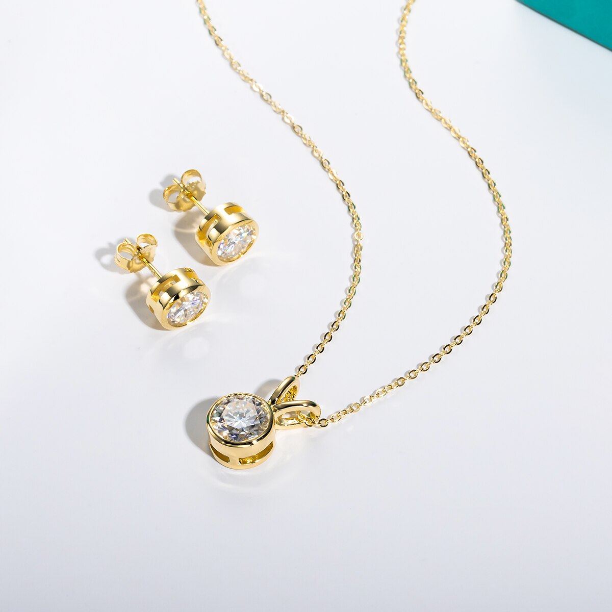 Jewellery Set 2ct Bezel Set Moissanite Necklace and 1ct Moissanite Earrings