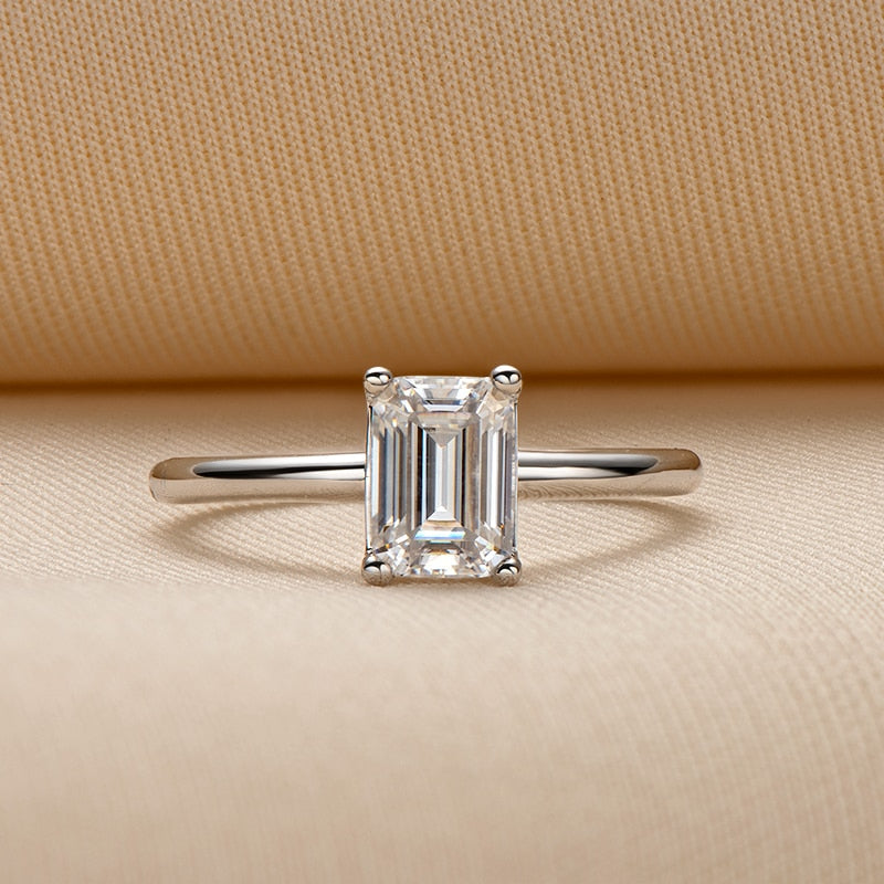 Holloway Jewellery Moissanite Diamond Sterling Silver Ring