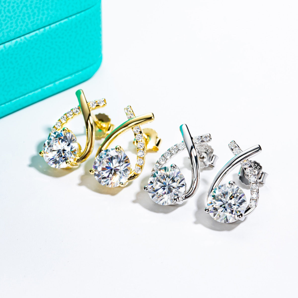 Moissanite Stud Earrings 2 Carat