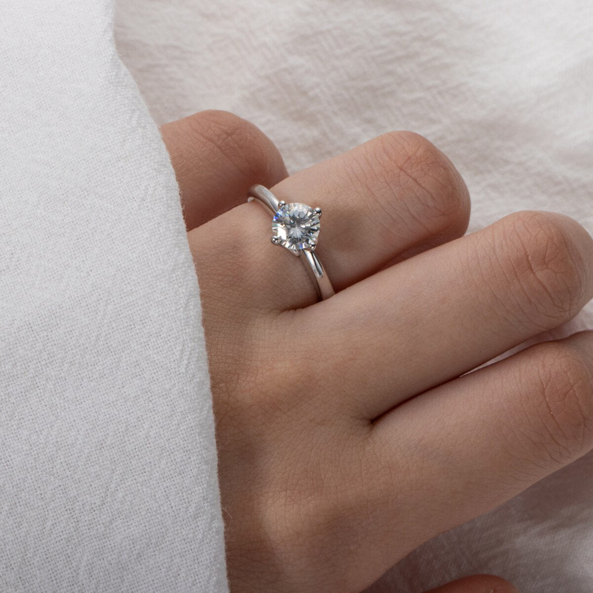 Free Shipping Australia Moissanite Ring