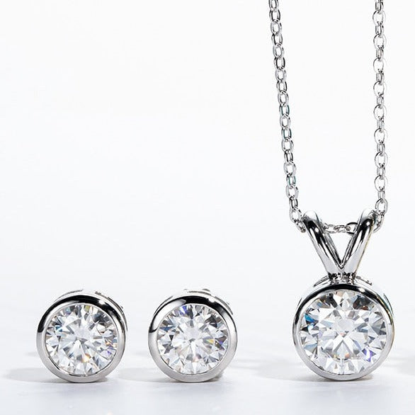 Jewellery Set 2ct Bezel Set Moissanite Necklace and 1ct Moissanite Earrings