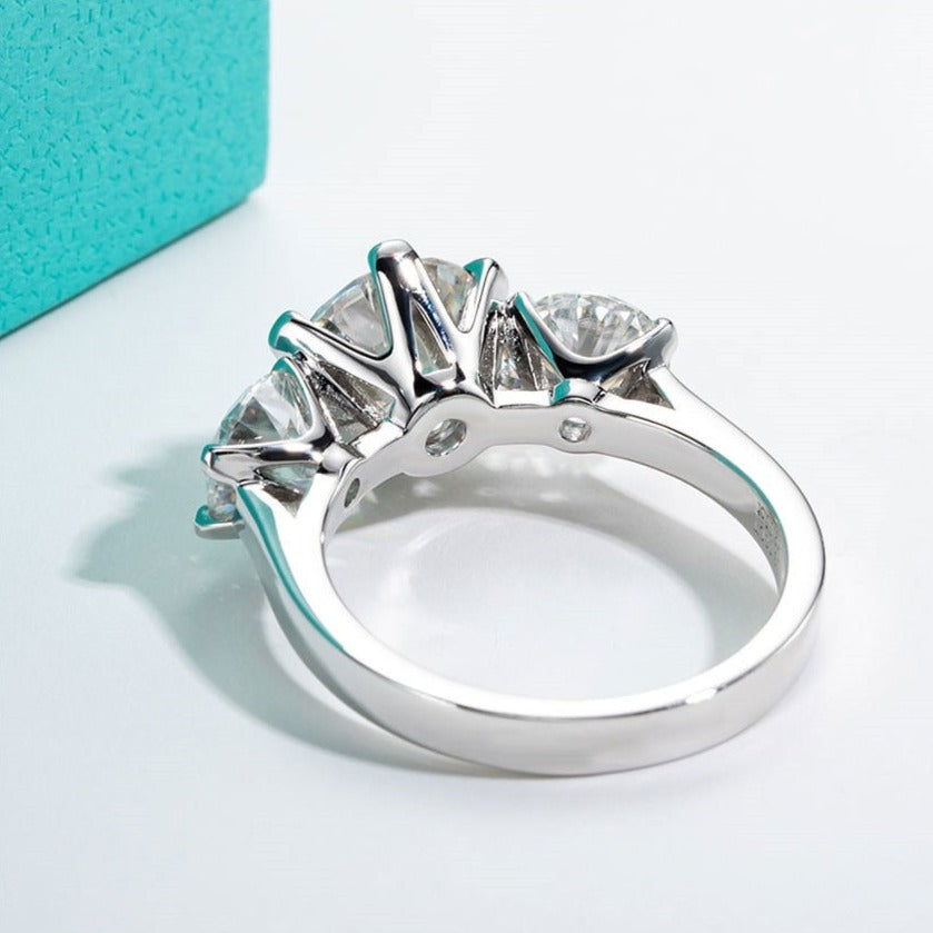 Sterling Silver Moissanite Diamond Ring