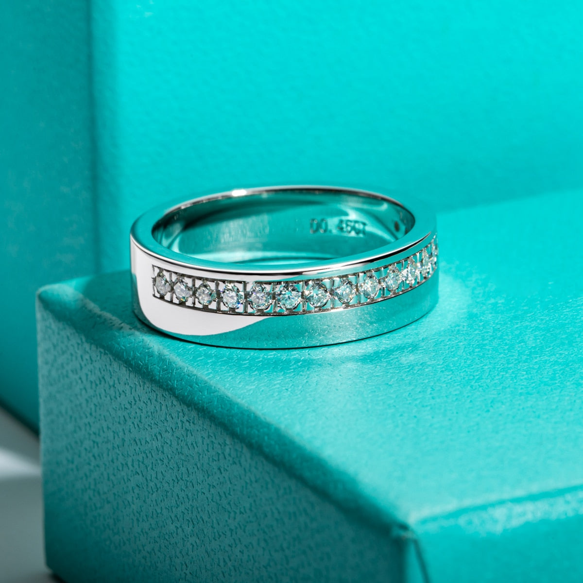 Mens Moissanite Ring Wedding Ring Holloway Jewellery UK