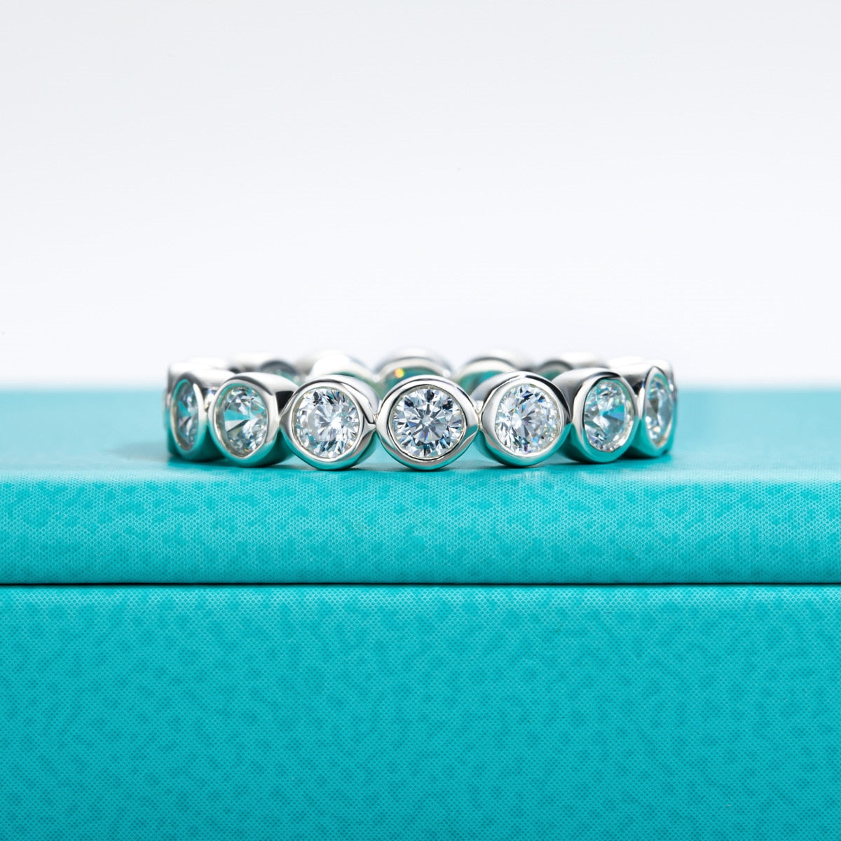 Holloway Jewellery Australia Moissanite Diamond Wedding Ring