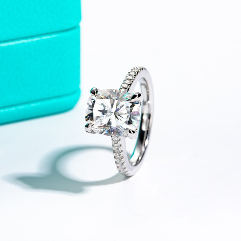 Sterling Silver Moissanite Diamond Ring
