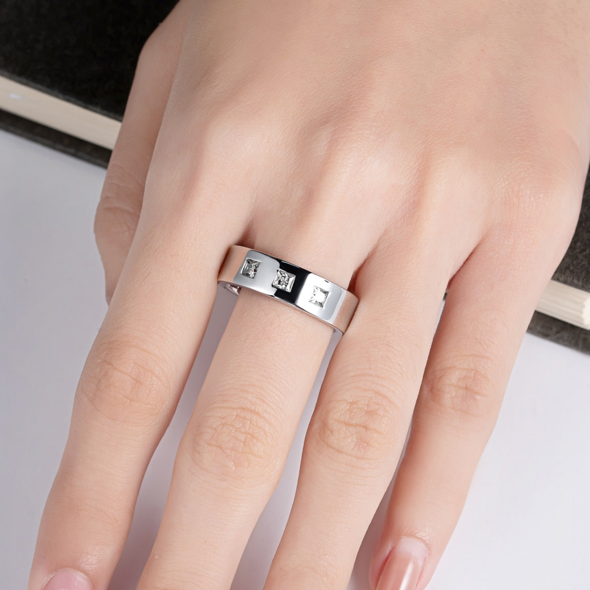 Sterling Silver Moissanite Diamond Wedding Ring Canada