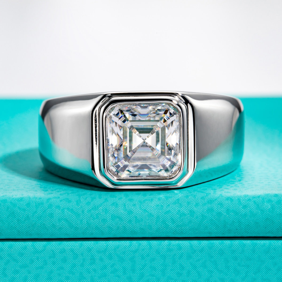 Holloway Jewellery Mens Moissanite Diamond Ring