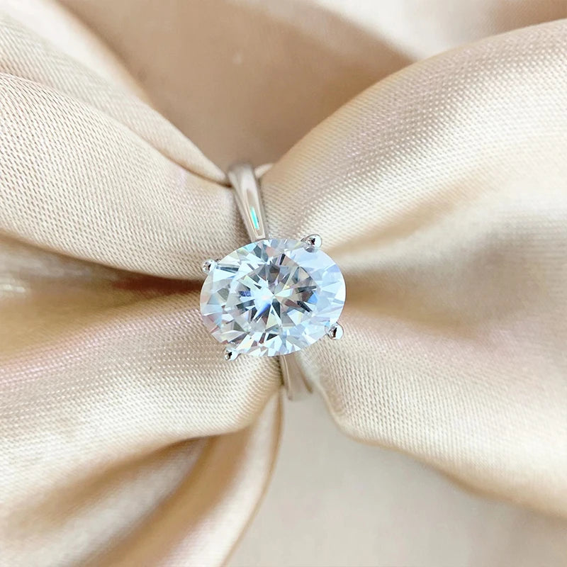 oval moissanite ring Holloway Jewellery