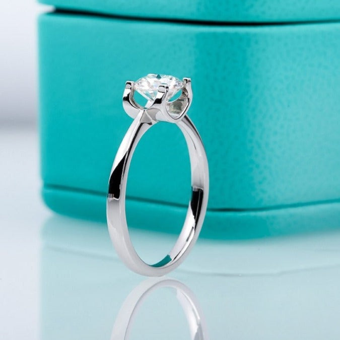 Sterling Silver Moissanite Diamond Ring UK