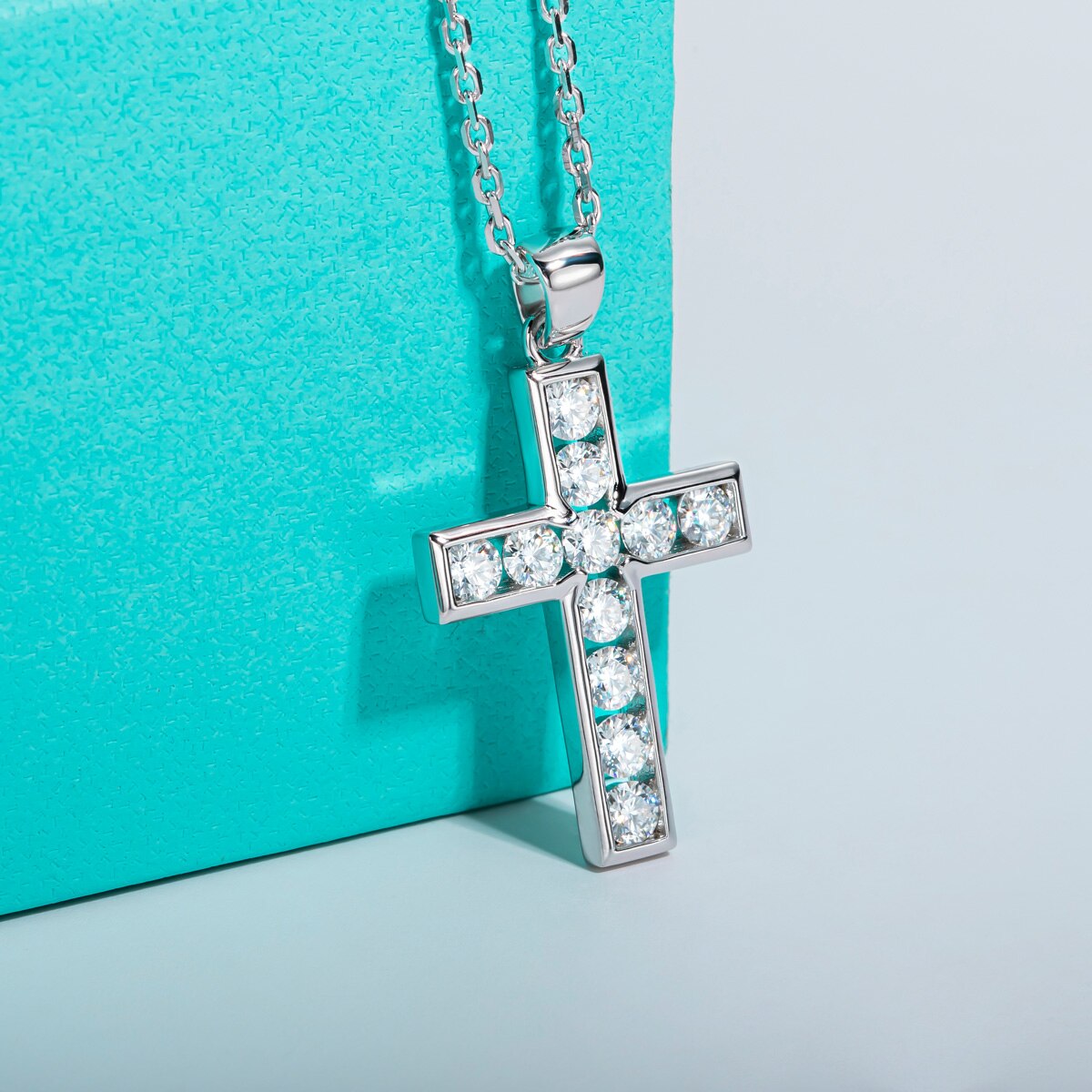 pendant cross necklace diamond cross necklace UK Holloway Jewellery