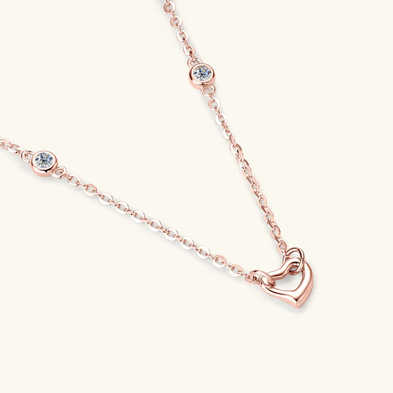 Holloway Jewellery Moissanite Pendant Necklace