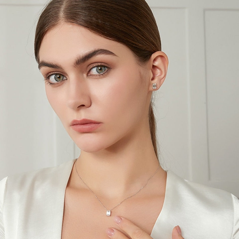 Moissanite Diamond Pendant Necklace UK