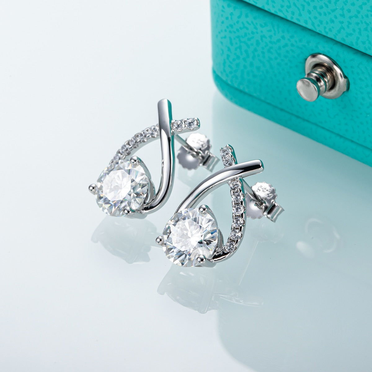 Holloway Jewellery UK Moissanite Diamond Earrings