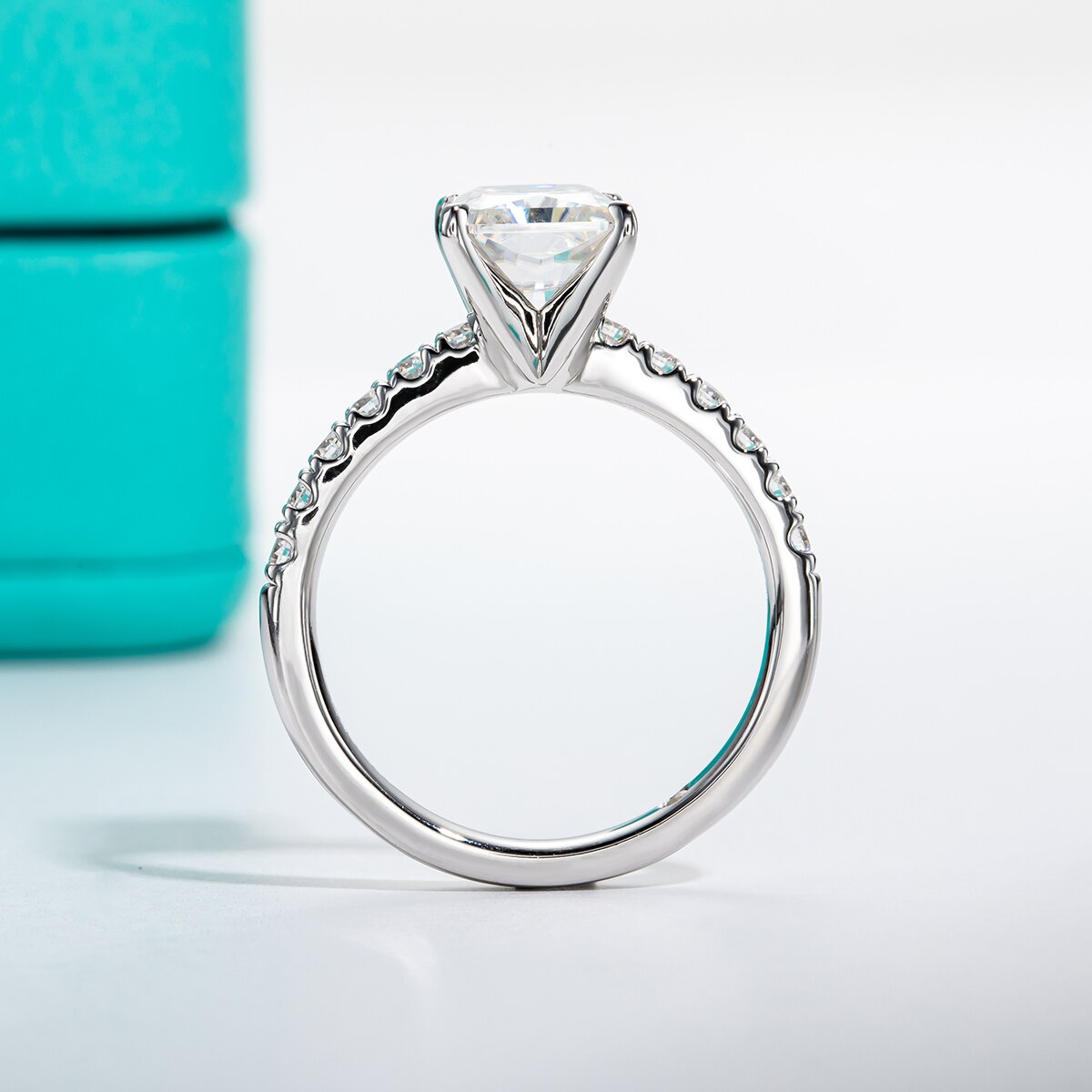 Radiant Cut Engagement Ring