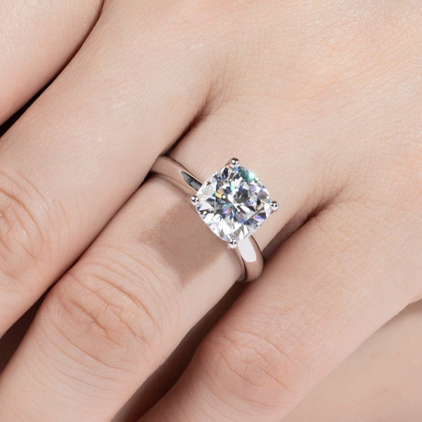 Moissanite Diamond Ring US