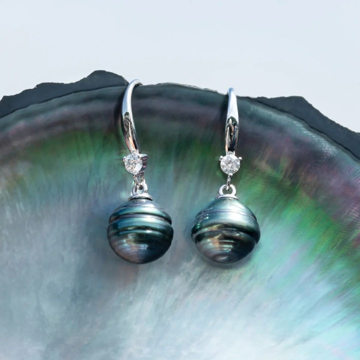 Threaded Style Tahitian Black Pearl Moissanite Diamond Earrings