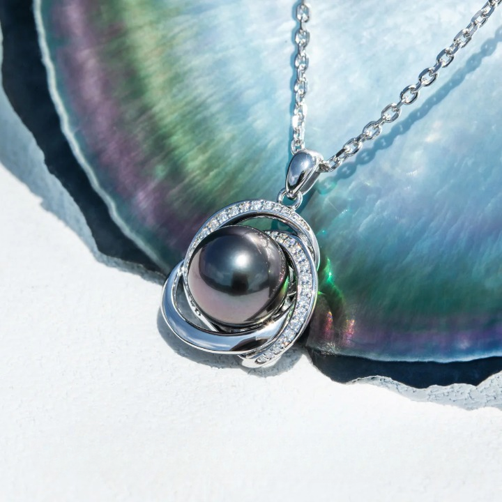 Holloway Jewellery Black Pearl Pendant