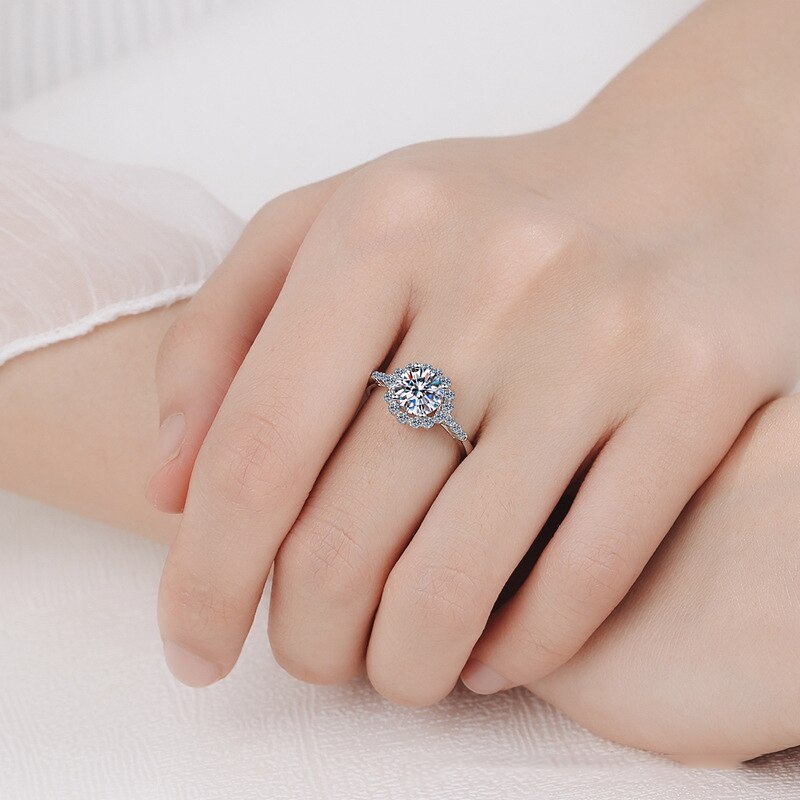 Sterling Silver Moissanite Diamond Ring New Zealand