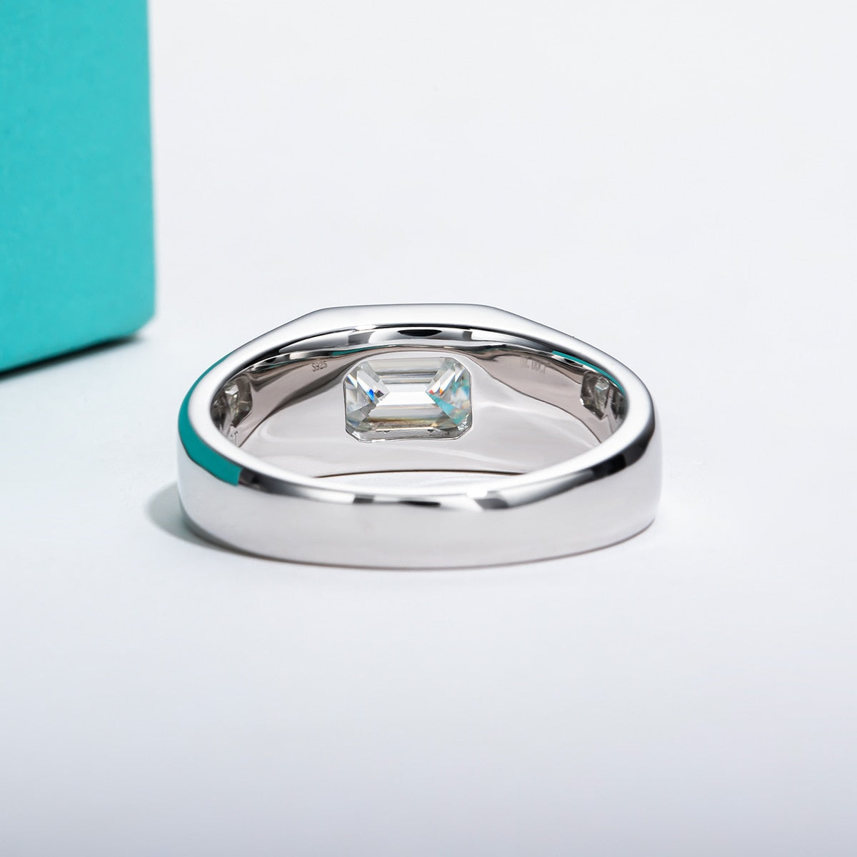 Mens Moissanite Diamond Ring
