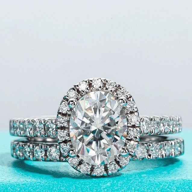 2 Carat Oval Cut Moissanite Halo Ring Set with Engagement Ring and Wedding Ring (Total 2.648cttw)