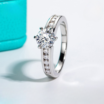2 Carat Moissanite Diamond Engagement Ring