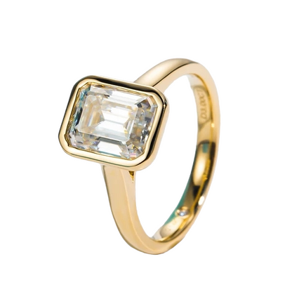 Emerald Ring Holloway Jewellery Emerald diamond moissanite