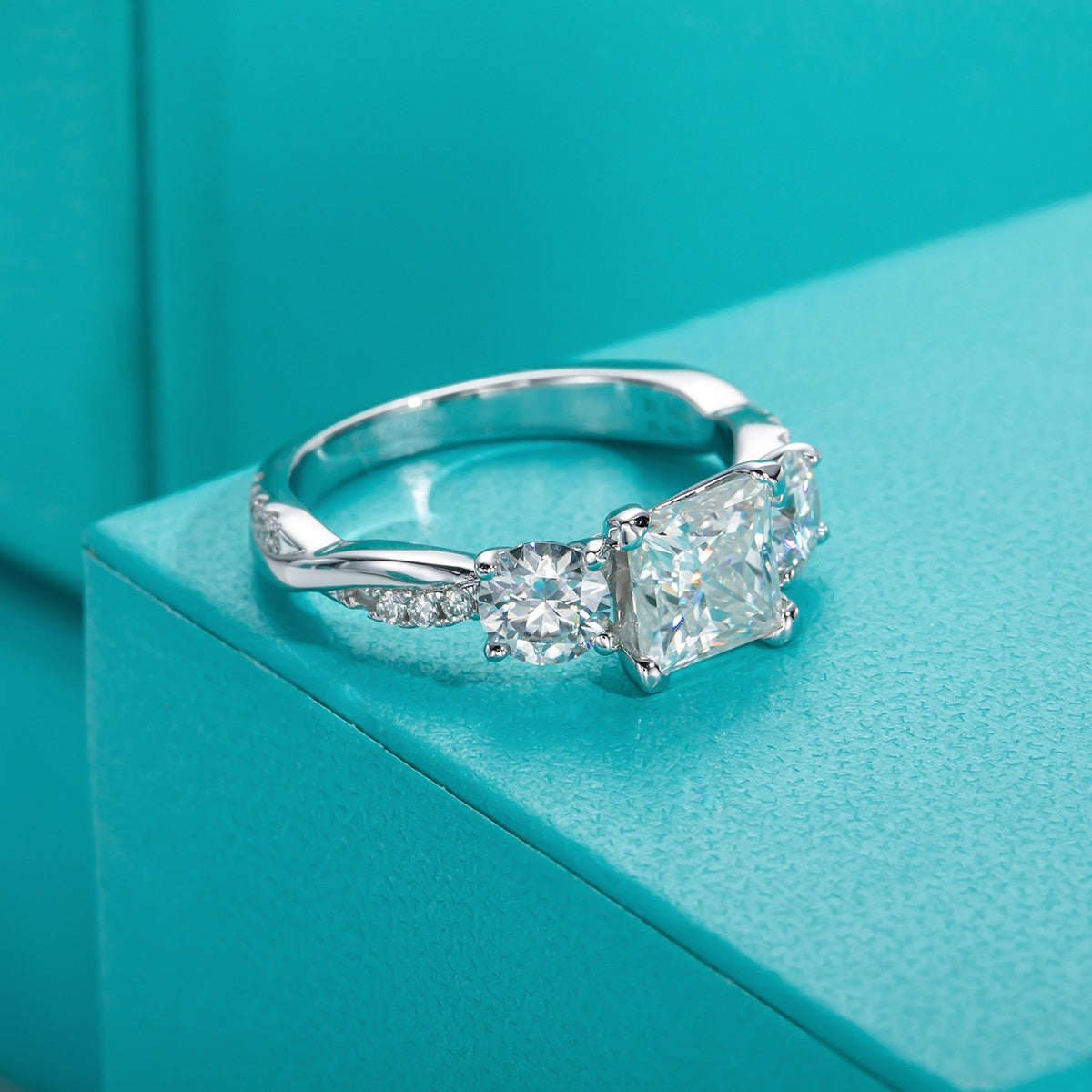 Sterling Silver Moissanite Diamond Engagement Ring US