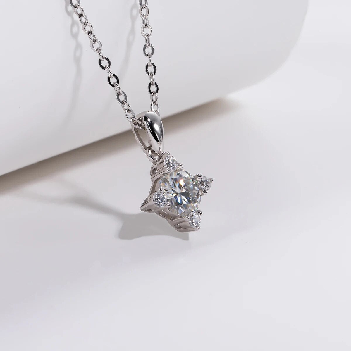 Holloway Jewellery Moissanite Diamond Star Pendant Necklace