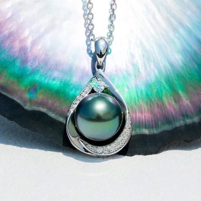 Tahitian Black Pearl Moissanite Diamond Pendant Necklace